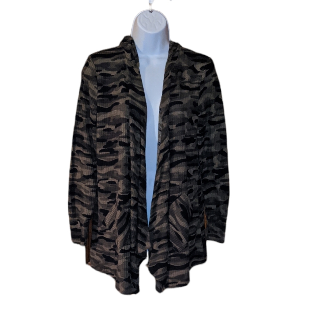 Retrology Camouflage Hooded Cardigan like new excellent condition Size M